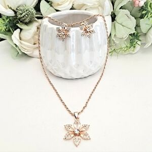 Gold Flower Rhinestone Necklace & Earring Set Formal wedding cocktail Jewelry